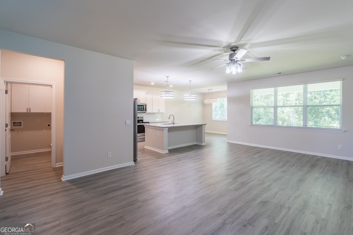 4 bedroom, 2 bathroom, 1,891 sq ft single family residence for sale at 56 Woodford Reserve Drive, Pooler, GA 31322 — photo 3