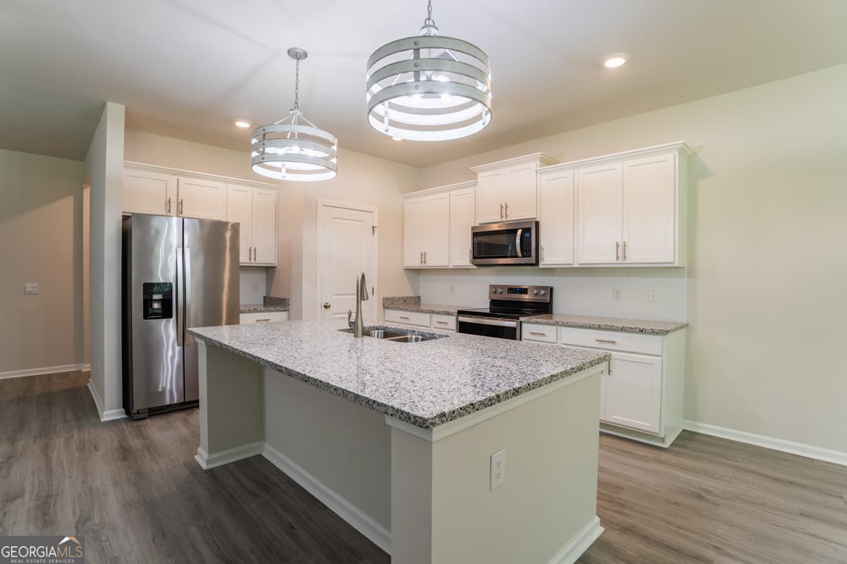 4 bedroom, 2 bathroom, 1,891 sq ft single family residence for sale at 56 Woodford Reserve Drive, Pooler, GA 31322 — photo 4