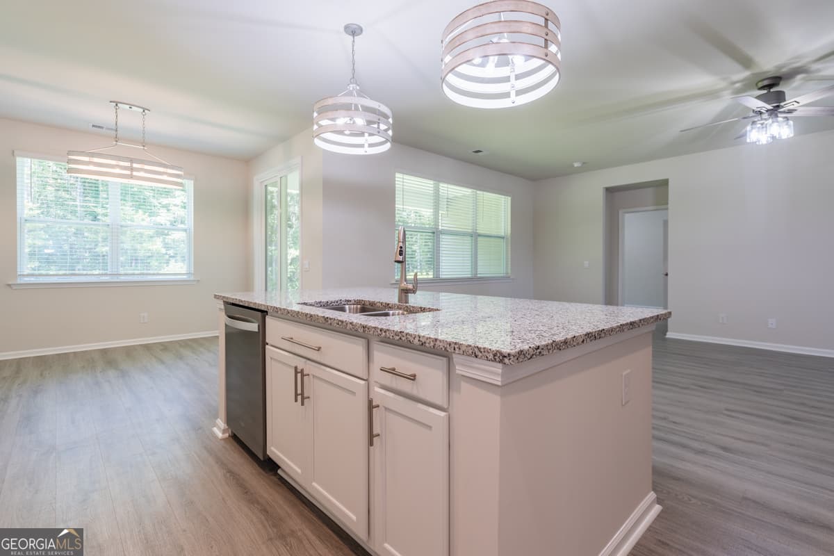 4 bedroom, 2 bathroom, 1,891 sq ft single family residence for sale at 56 Woodford Reserve Drive, Pooler, GA 31322 — photo 8