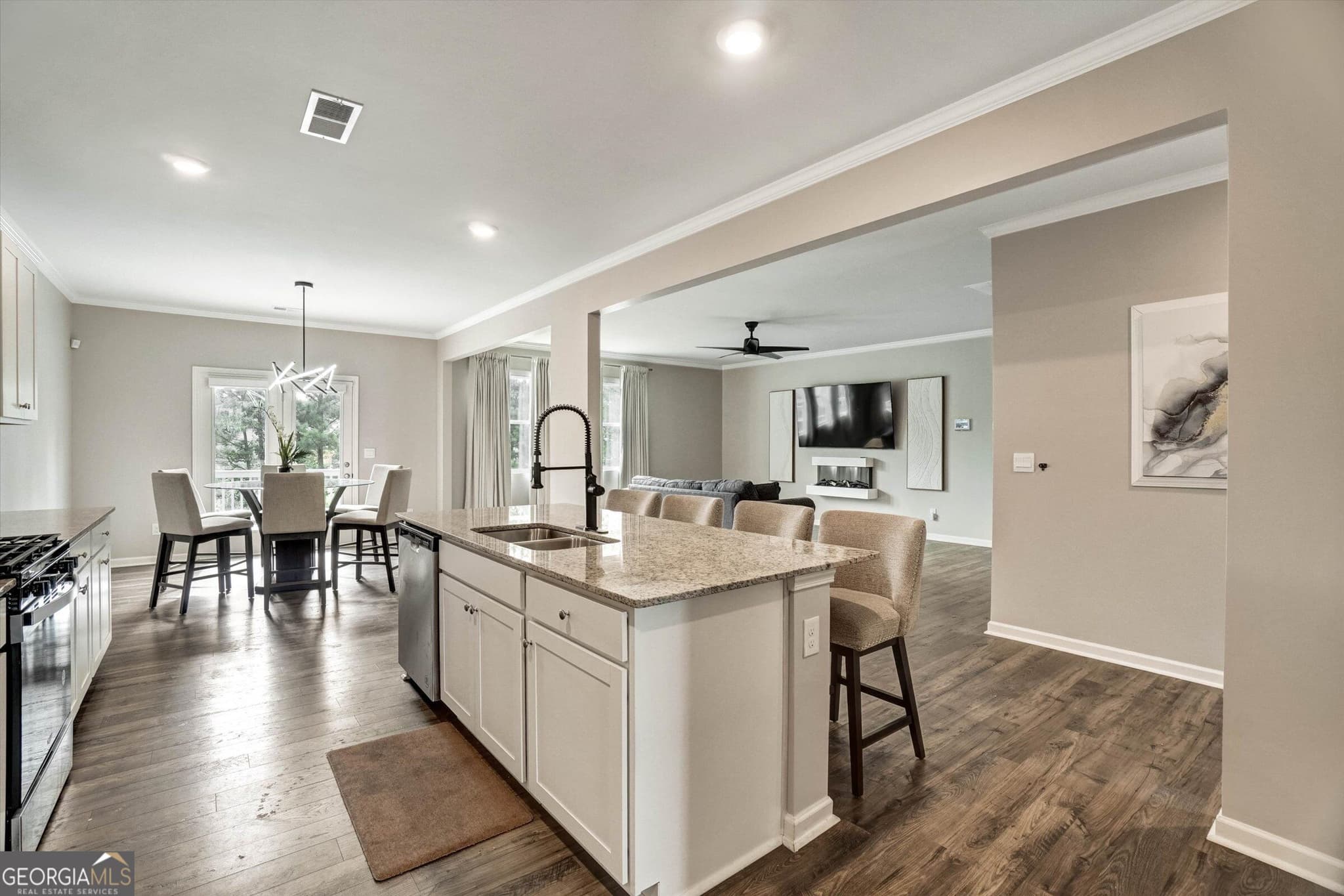 9 bedroom, 5 bathroom, 3,230 sq ft single family residence for sale at 386 Thompson Drive, Dallas, GA 30132 — photo 10