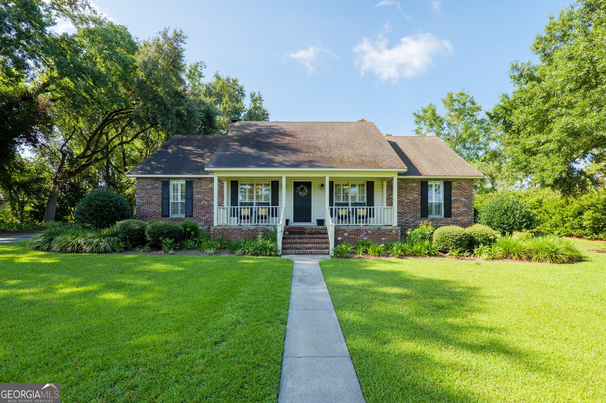 3 bedroom, 2.5 bathroom, 1,784 sq ft single family residence sold at 200 Jacqueline Street, Hahira, GA 31632