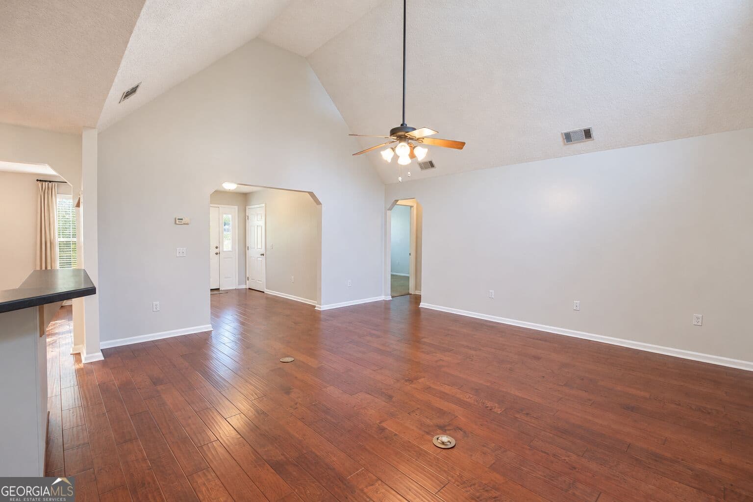 4 bedroom, 2.5 bathroom, 2,264 sq ft single family residence for sale at 13371 Ga Highway 110, Woodbine, GA 31569 — photo 10