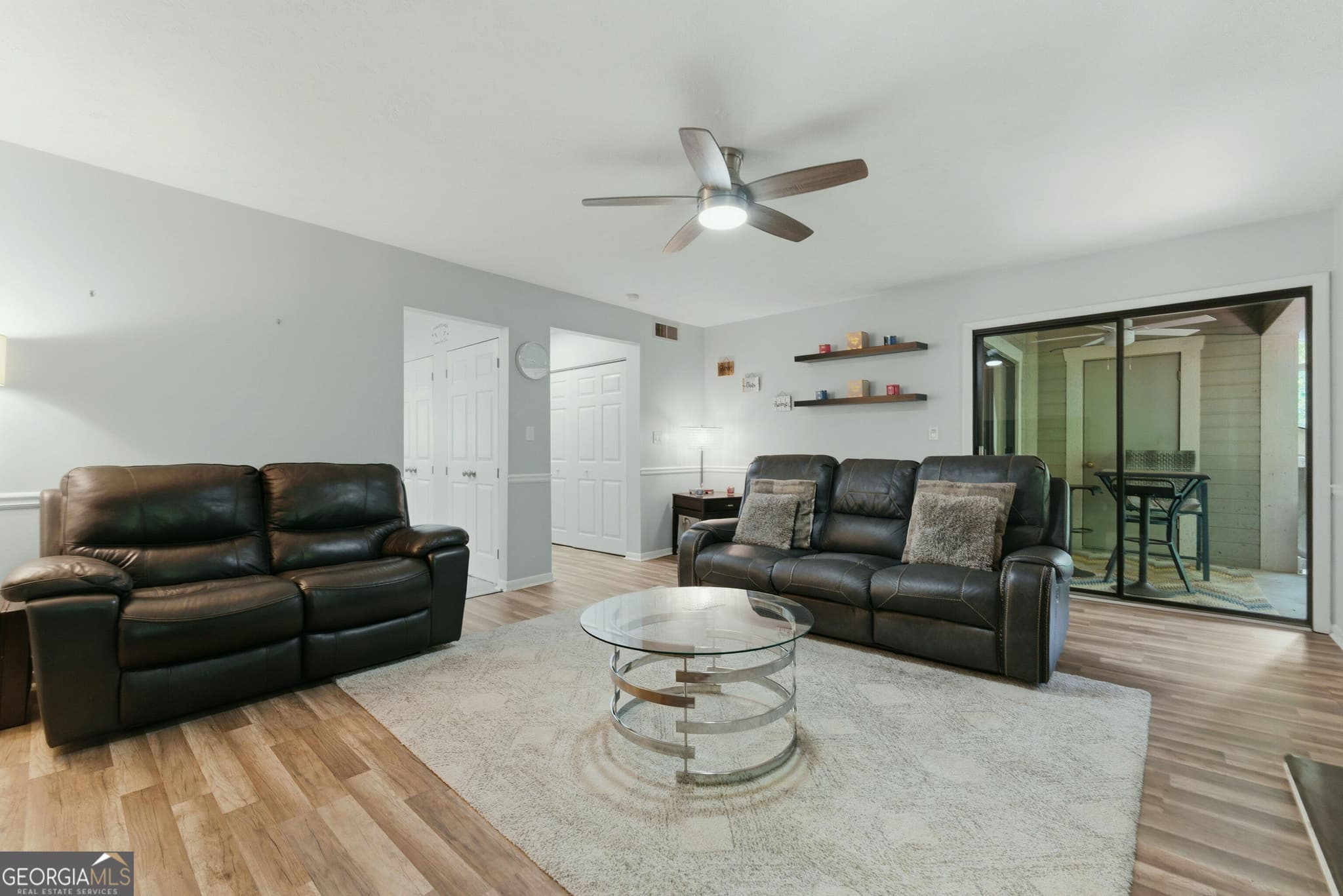 2 bedroom, 2 bathroom, 1,209 sq ft condominium for sale at 2893 Torreya Way, Marietta, GA 30067 — photo 7