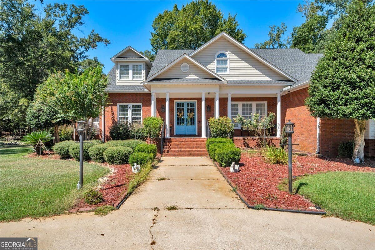 5 bedroom, 4.5 bathroom, 4,834 sq ft single family residence for sale at 383 Evergreen Road, Dublin, GA 31021 — photo 3