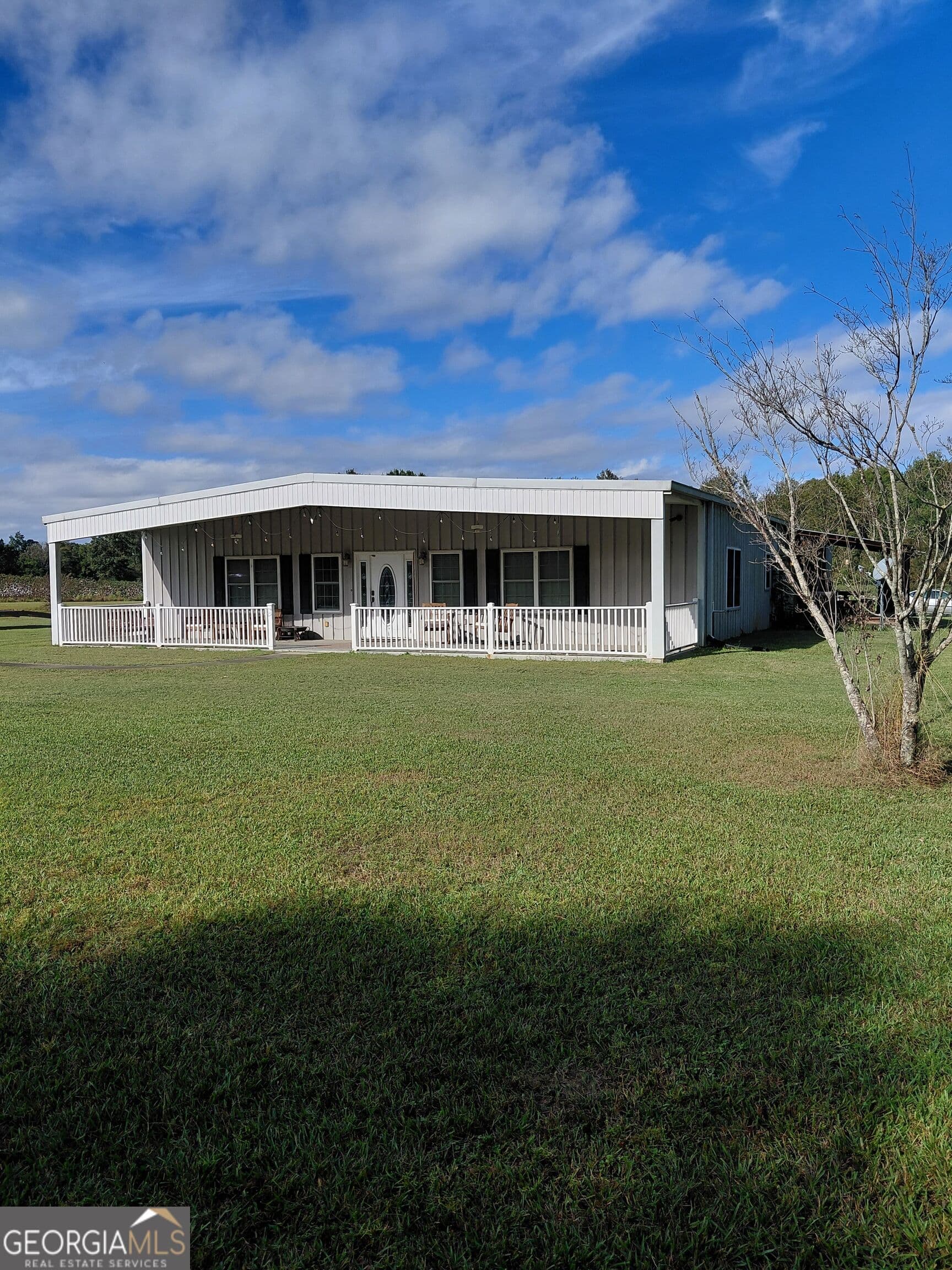 3 bedroom, 2 bathroom, 2,000 sq ft single family residence for sale at 3636 Fountain Springs Road, Millen, GA 30442