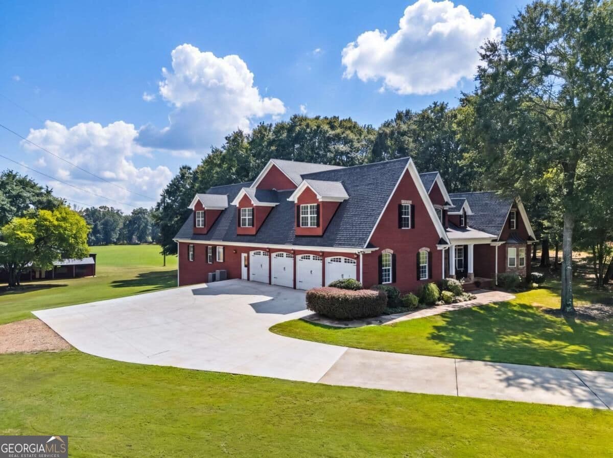 6 bedroom, 6 bathroom, 9,125 sq ft single family residence for sale at 365 Euharlee Road, Euharlee, GA 30120 — photo 7