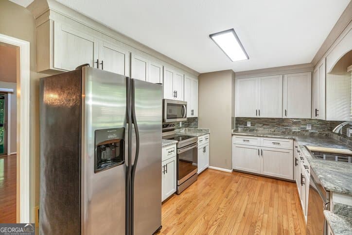 3 bedroom, 3 bathroom, 2,000 sq ft single family residence for sale at 123 Forest Drive, Townville, SC 29689 — photo 9