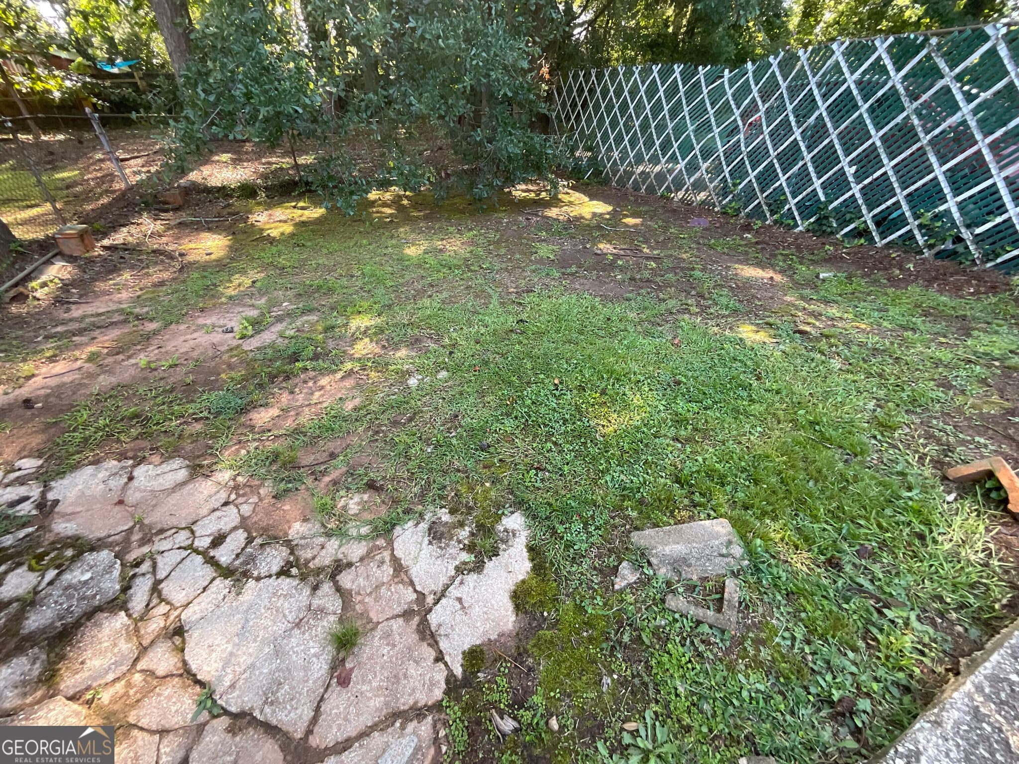 2 bedroom, 1 bathroom, 1,008 sq ft single family residence for sale at 2086 SE Edgemore Drive, Atlanta, GA 30316 — photo 9