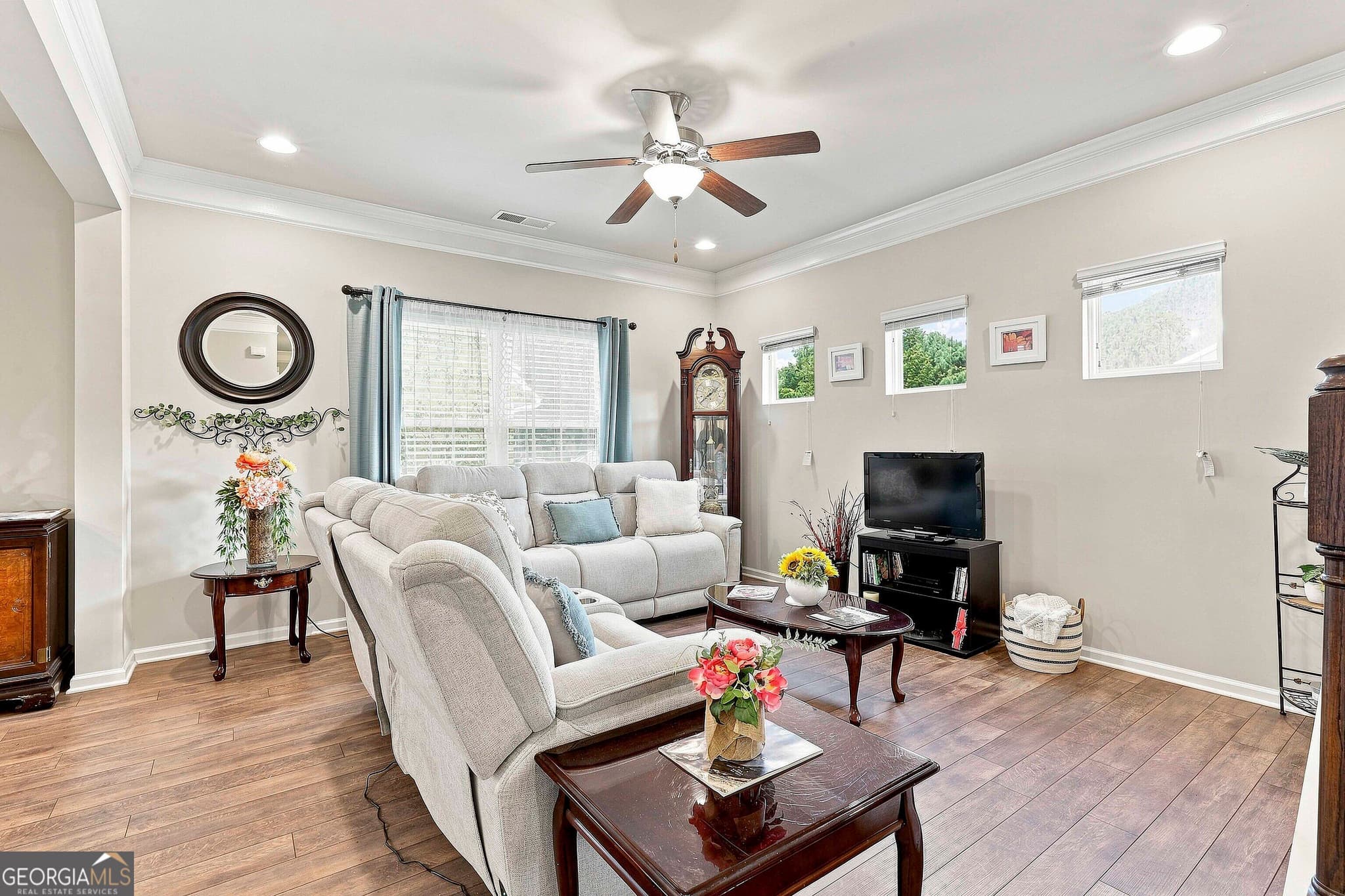 3 bedroom, 2.5 bathroom single family residence for sale at 117 Thomaston Street, Newnan, GA 30263 — photo 6
