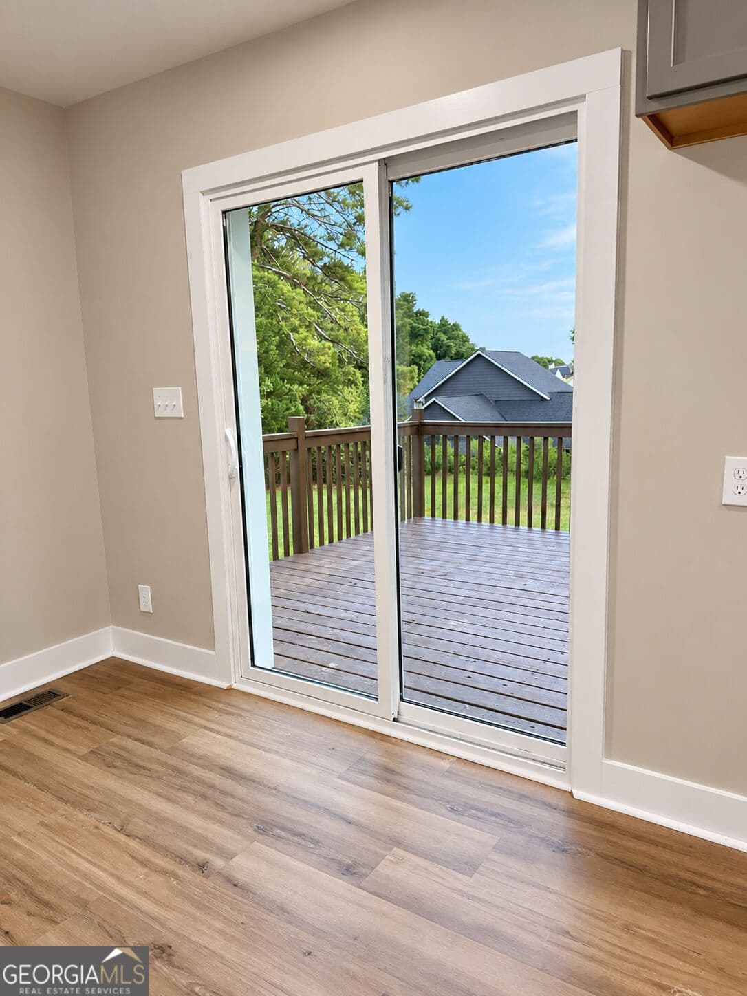 3 bedroom, 2 bathroom, 1,400 sq ft single family residence for sale at 631 W Hightower Trail, Social Circle, GA 30025 — photo 10