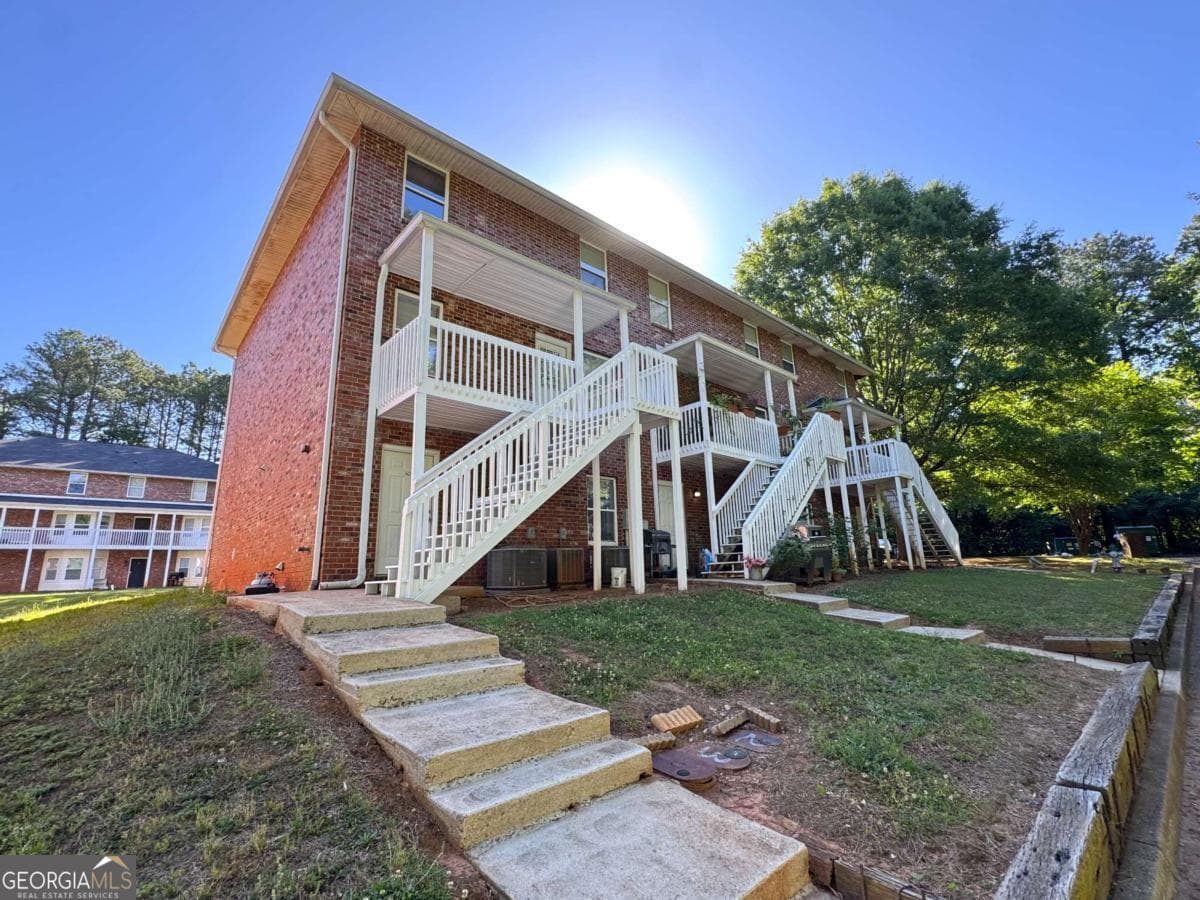 5 bedroom, 4 bathroom, 3,692 sq ft condominium for sale at 1850 Cedar Shoals Drive A3, Athens, GA 30605 — photo 4
