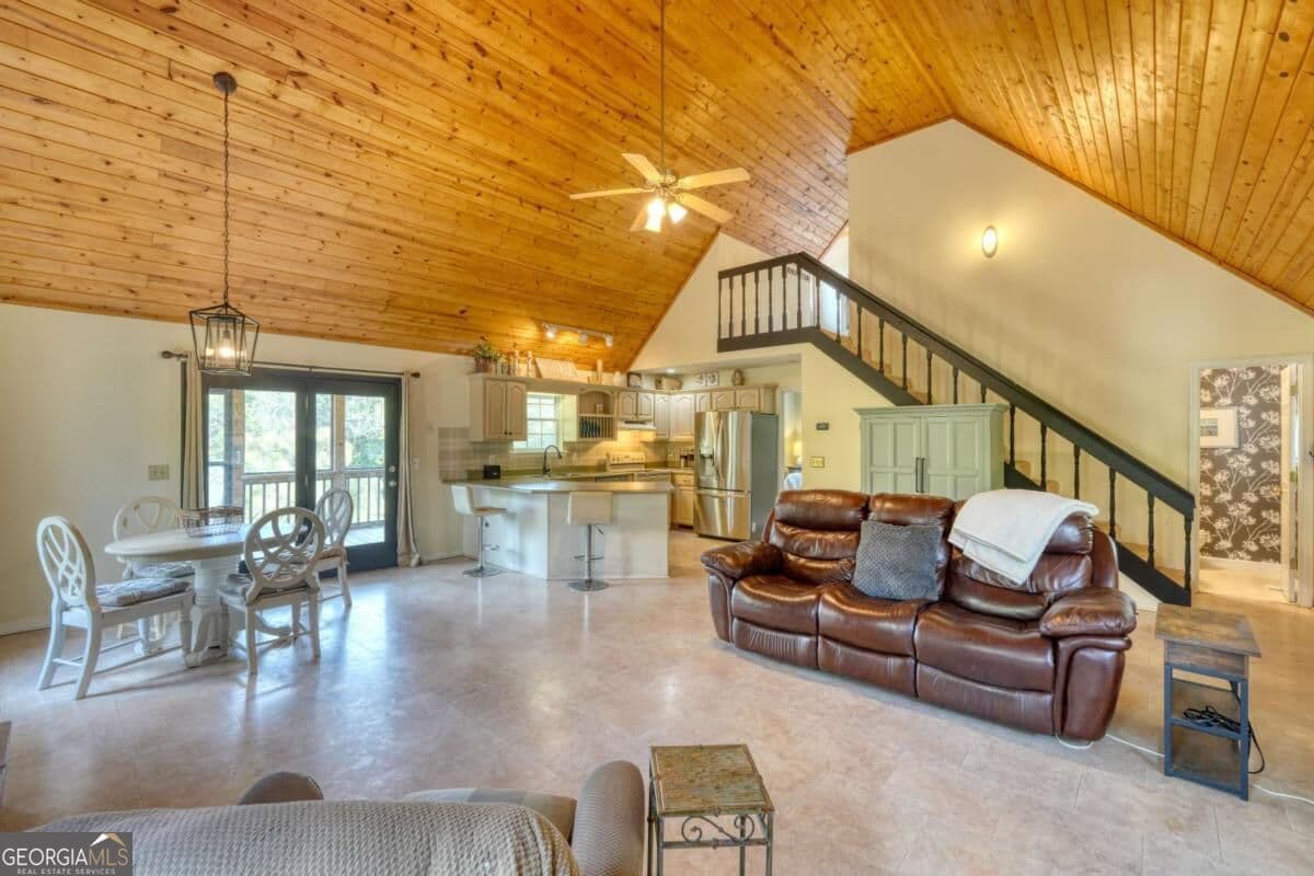 4 bedroom, 3.5 bathroom, 2,280 sq ft single family residence for sale at 6744 Woodlake Circle, Young Harris, GA 30582 — photo 10