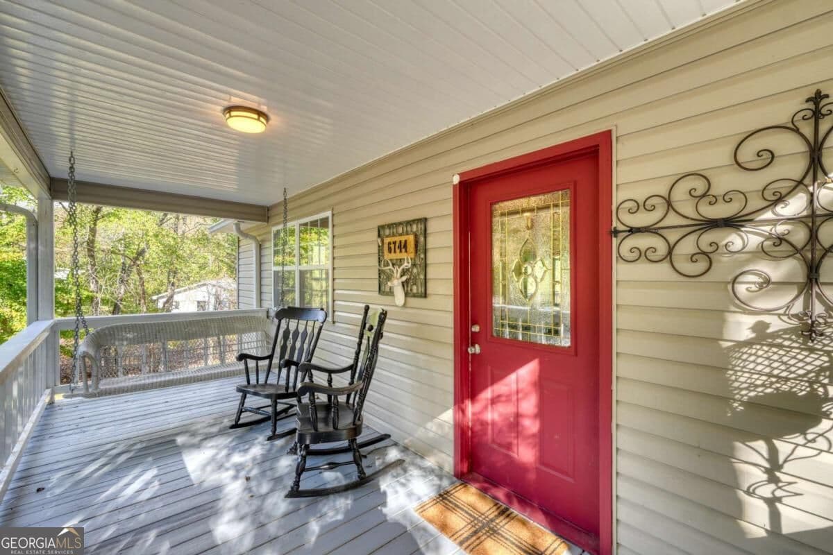 4 bedroom, 3.5 bathroom, 2,280 sq ft single family residence for sale at 6744 Woodlake Circle, Young Harris, GA 30582 — photo 8