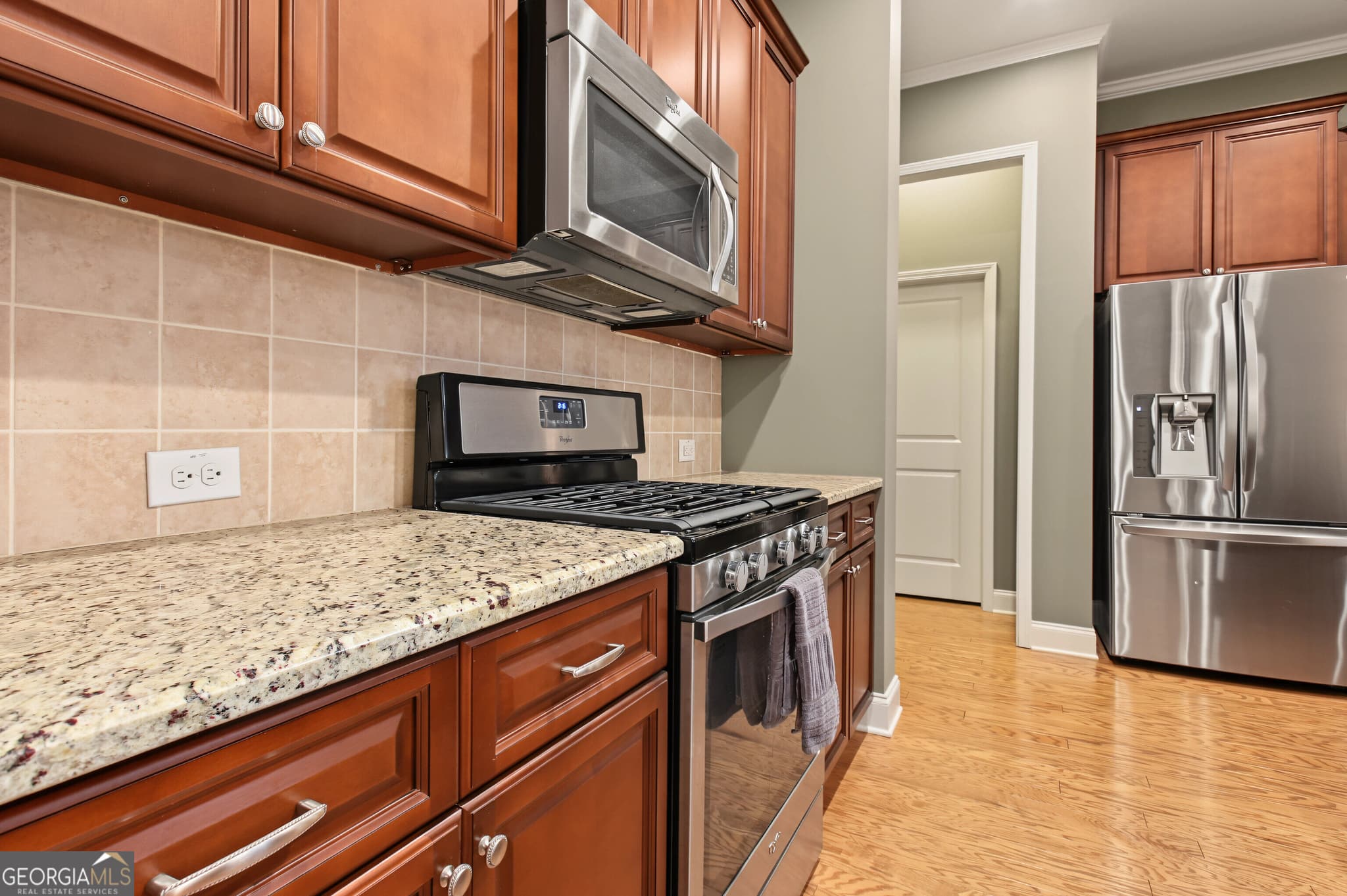 3 bedroom, 2.5 bathroom, 2,260 sq ft townhouse for sale at 52 Star Spangled Lane, Peachtree City, GA 30269 — photo 10