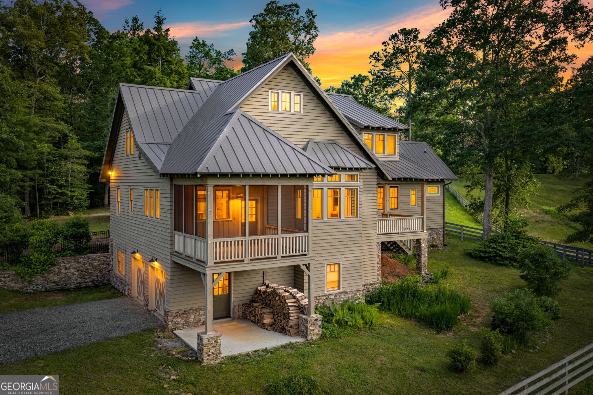 3 bedroom, 2.5 bathroom, 4,664 sq ft cabin,single family residence for sale at 290 Old Anderson Creek Road, Ellijay, GA 30536 — photo 5