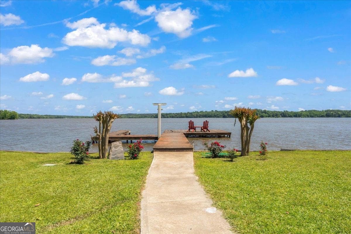 10 bedroom, 11 bathroom, 8,086 sq ft single family residence for sale at 1741 Indian Woods Drive, Greensboro, GA 30642 — photo 7