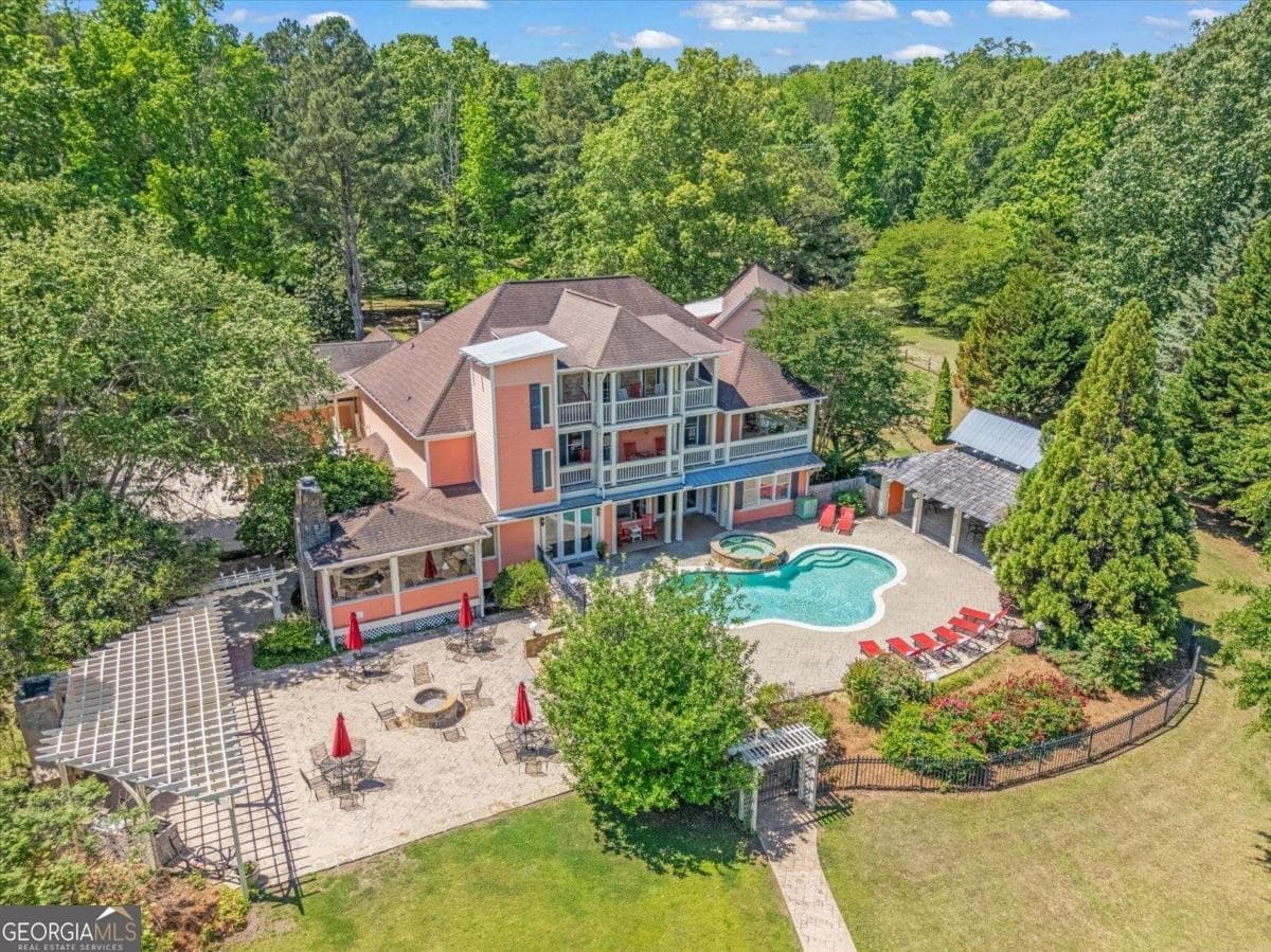 10 bedroom, 11 bathroom, 8,086 sq ft single family residence for sale at 1741 Indian Woods Drive, Greensboro, GA 30642 — photo 3
