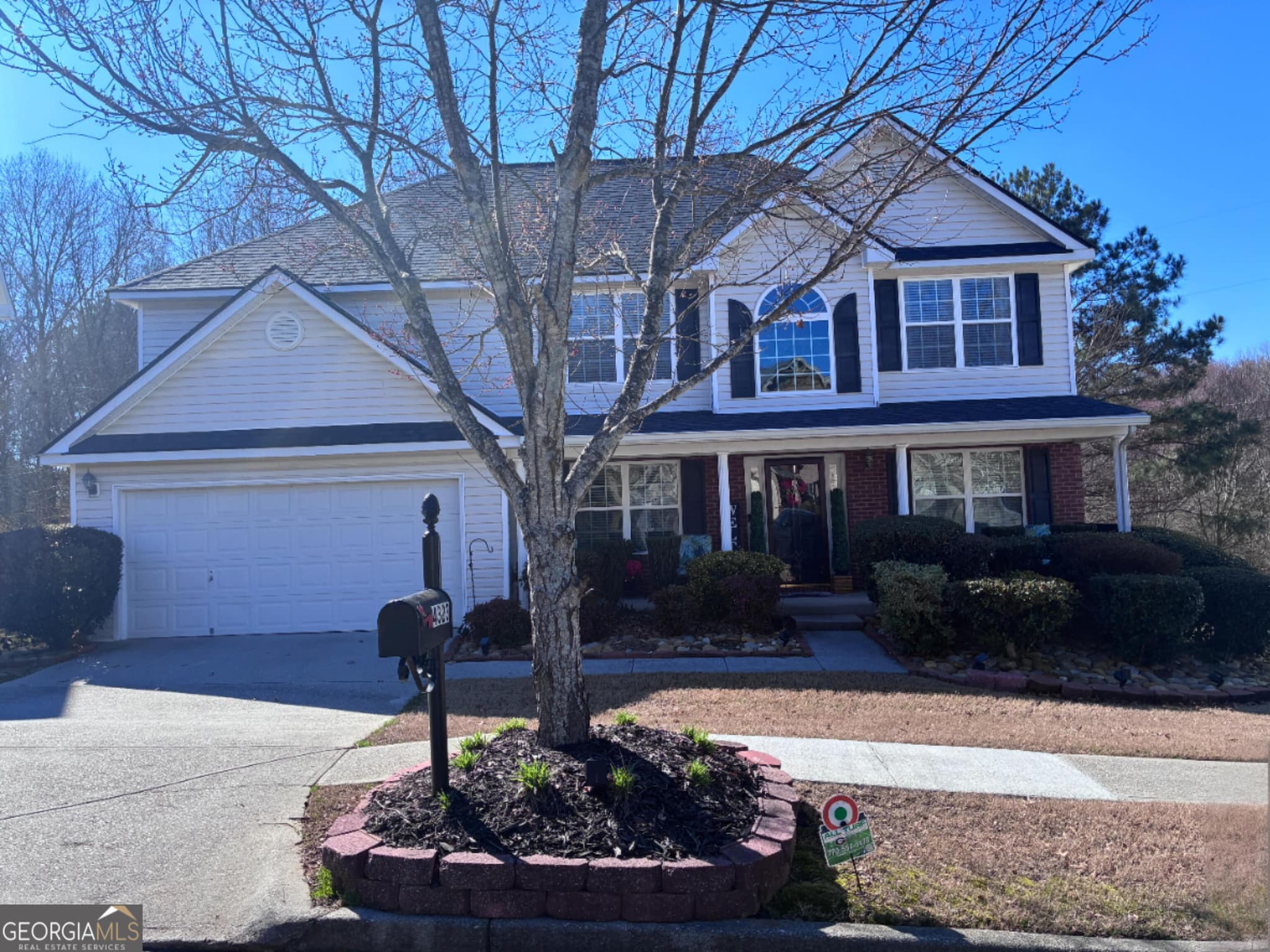 6 bedroom, 4 bathroom, 3,910 sq ft single family residence for sale at 4323 Grove Lake Street, Loganville, GA 30052