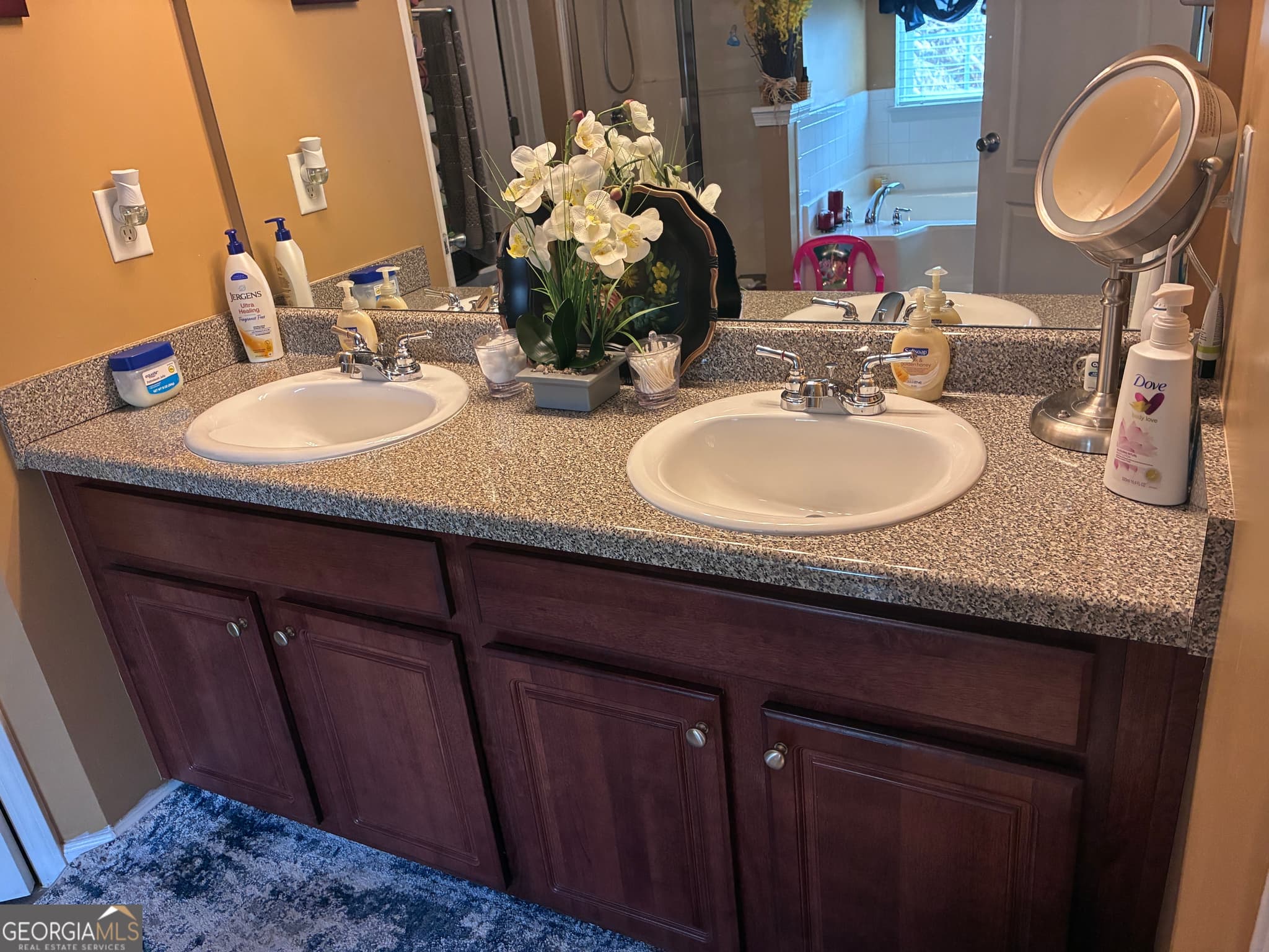 6 bedroom, 4 bathroom, 3,910 sq ft single family residence for sale at 4323 Grove Lake Street, Loganville, GA 30052 — photo 10