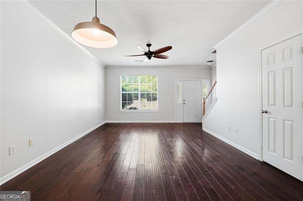 2 bedroom, 2.5 bathroom, 1,260 sq ft townhouse for sale at 2086 Del Lago Circle, Kennesaw, GA 30152 — photo 7