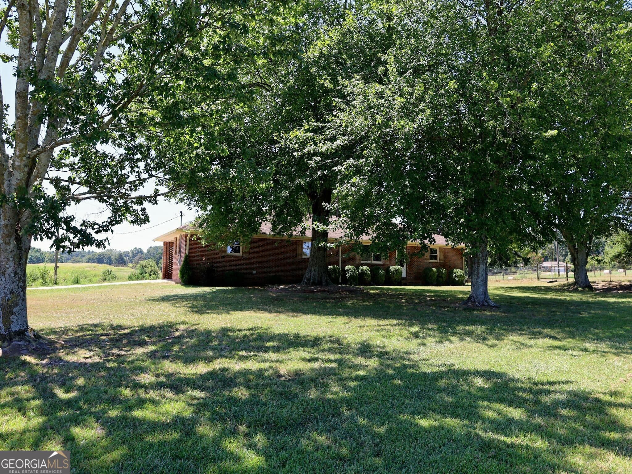 3 bedroom, 3 bathroom, 1,797 sq ft single family residence for sale at 1719 Highway 98 West, Danielsville, GA 30633 — photo 10