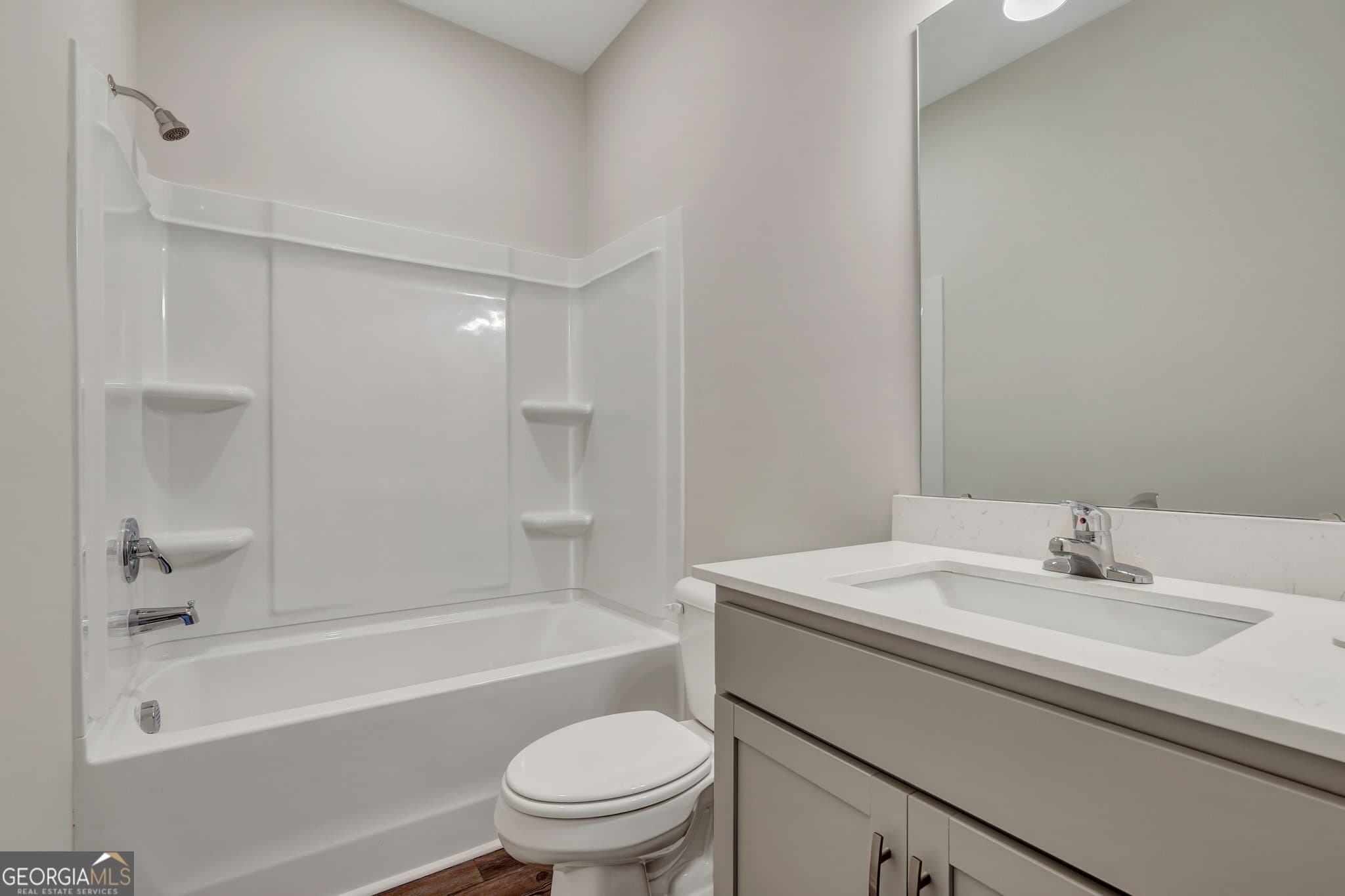 4 bedroom, 3 bathroom, 2,345 sq ft single family residence under contract at 253 Roscomare Lane, Statesboro, GA 30461 — photo 5