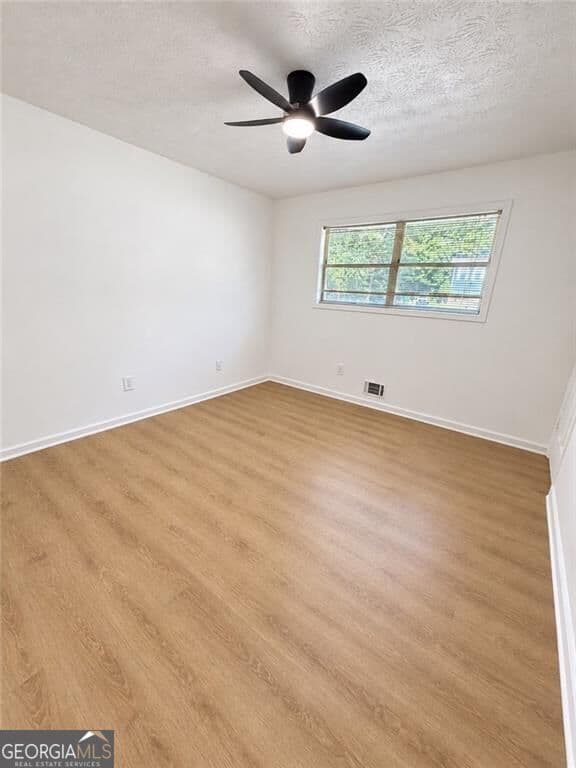 4 bedroom, 3 bathroom, 3,513 sq ft single family residence for sale at 177 Northwind Court, Lilburn, GA 30047 — photo 10