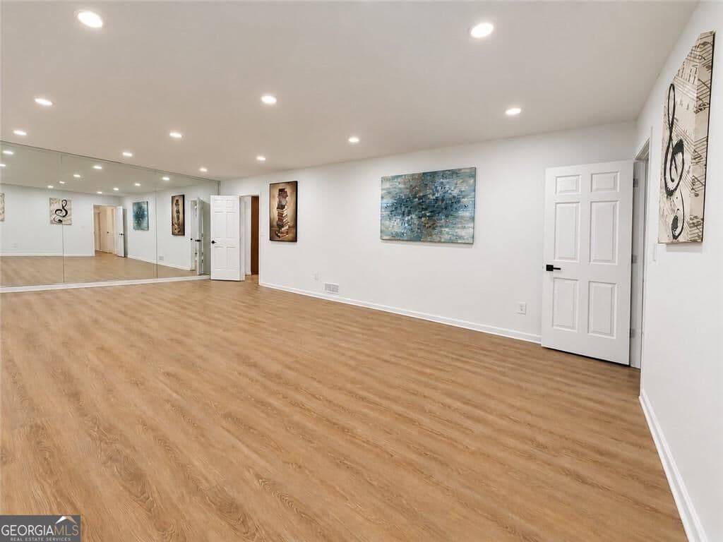 4 bedroom, 3 bathroom, 3,513 sq ft single family residence for sale at 177 Northwind Court, Lilburn, GA 30047 — photo 4