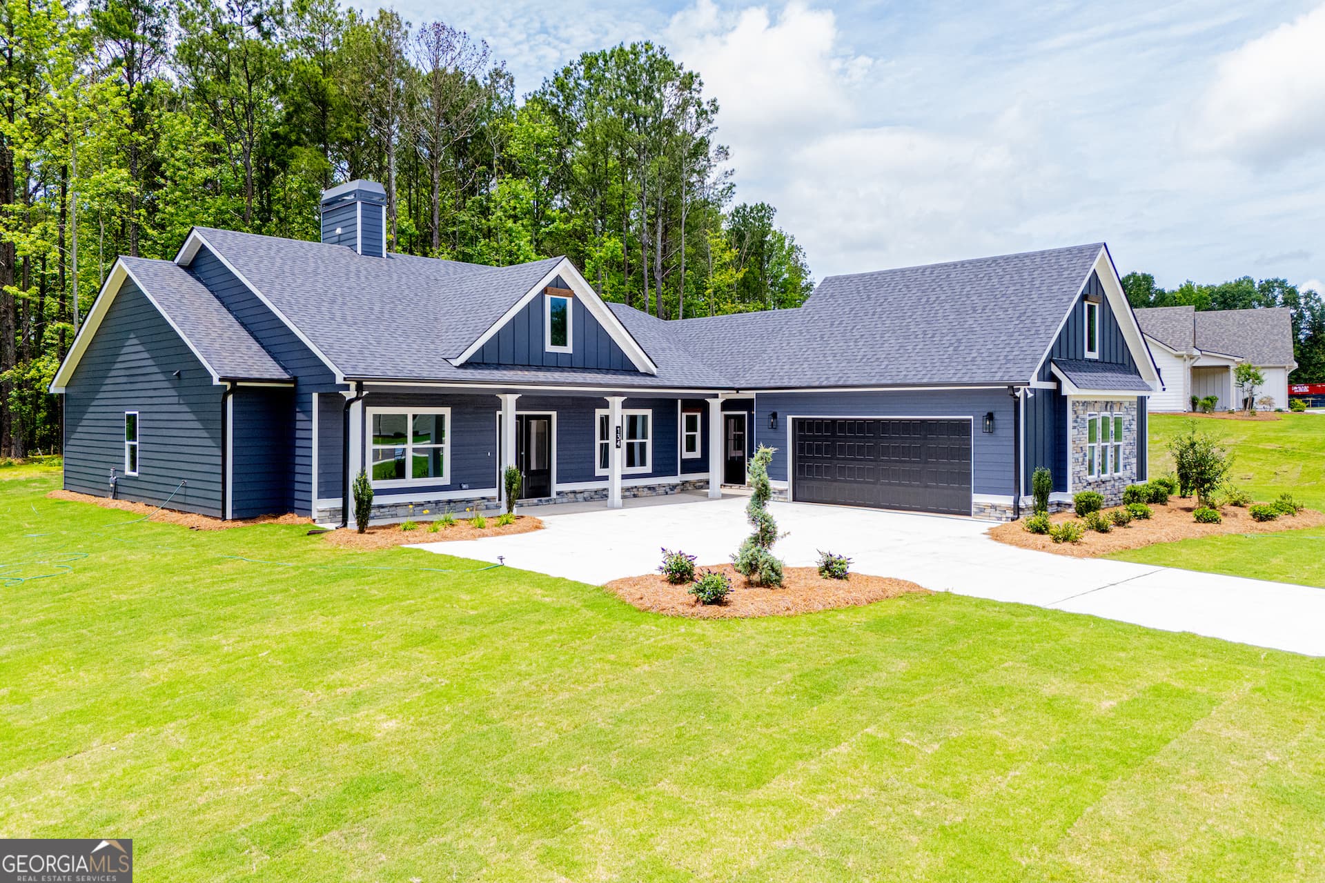 4 bedroom, 2.5 bathroom, 2,334 sq ft single family residence for sale at 134 Woodford Drive, Roopville, GA 30170 — photo 3