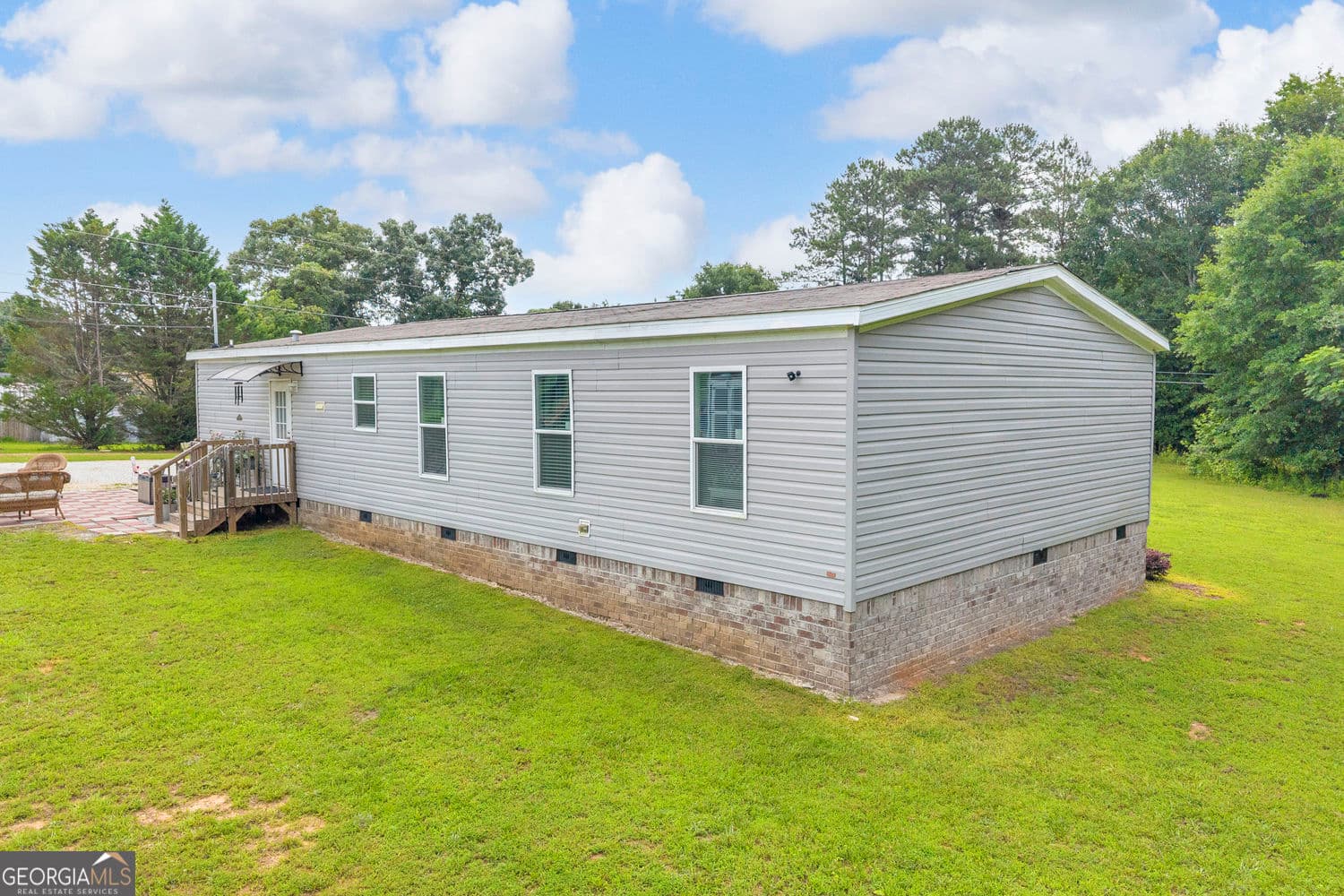 4 bedroom, 2 bathroom, 1,568 sq ft manufactured home,single family residence for sale at 127 Georgia Drive, Hartwell, GA 30643 — photo 8