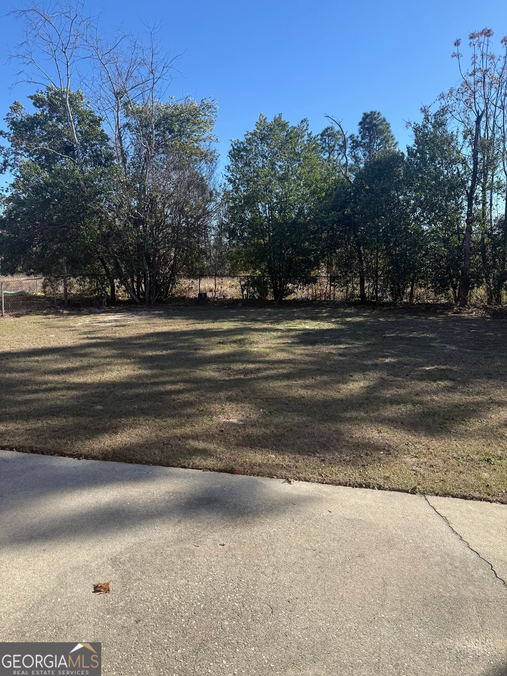 3 bedroom, 2 bathroom, 1,200 sq ft single family residence for sale at 3859 Fairington Drive, Hephzibah, GA 30815 — photo 7