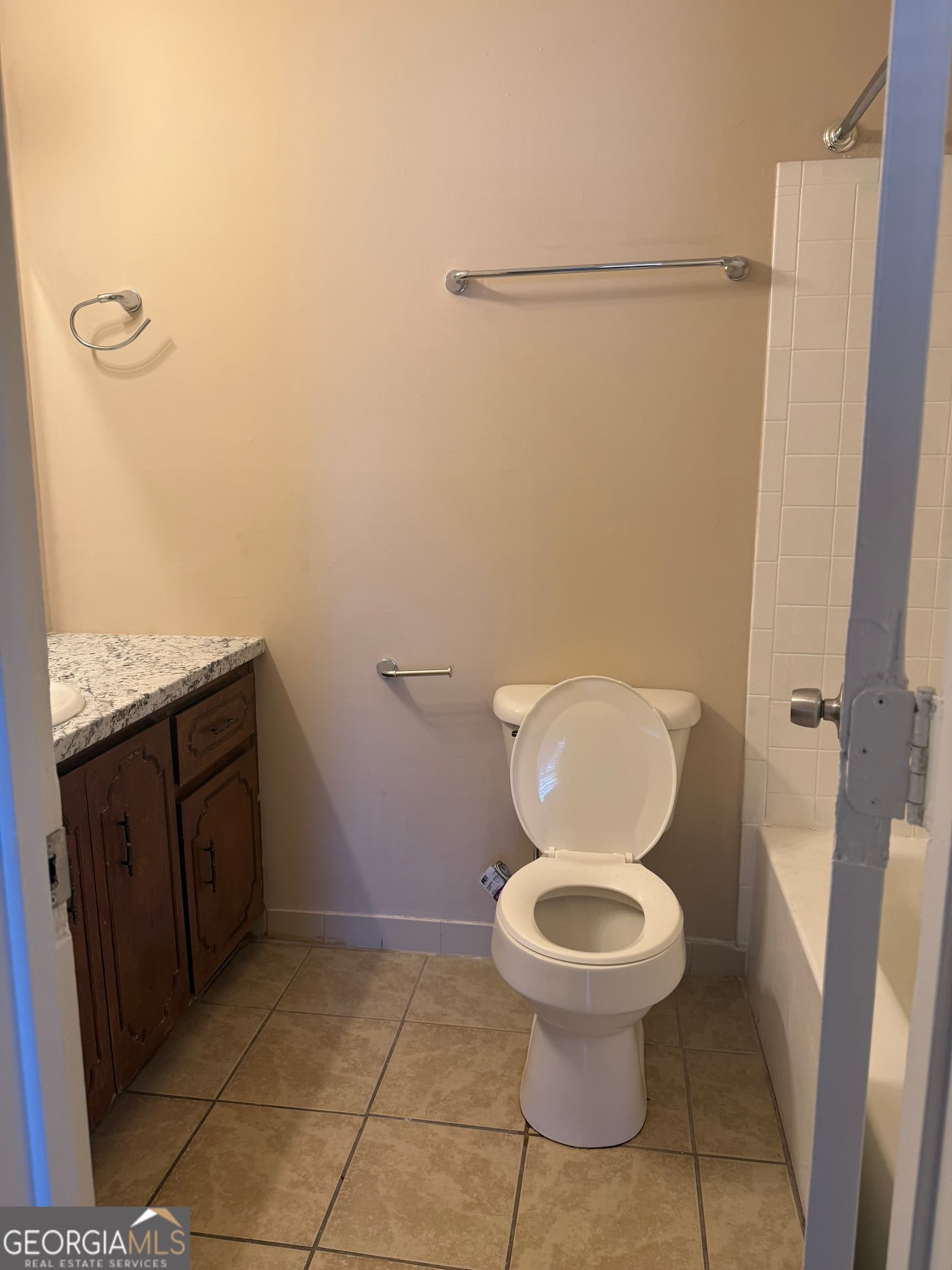 3 bedroom, 2 bathroom, 1,200 sq ft single family residence for sale at 3859 Fairington Drive, Hephzibah, GA 30815 — photo 8