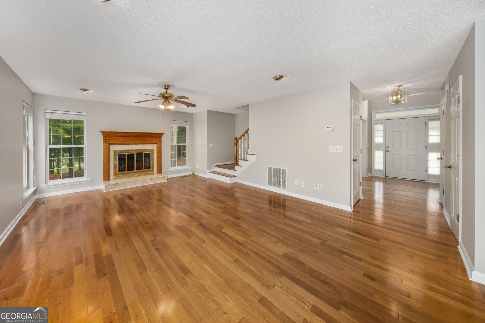 4 bedroom, 2.5 bathroom, 2,344 sq ft single family residence for sale at 149 Lakeloch Drive, Lizella, GA 31052 — photo 6