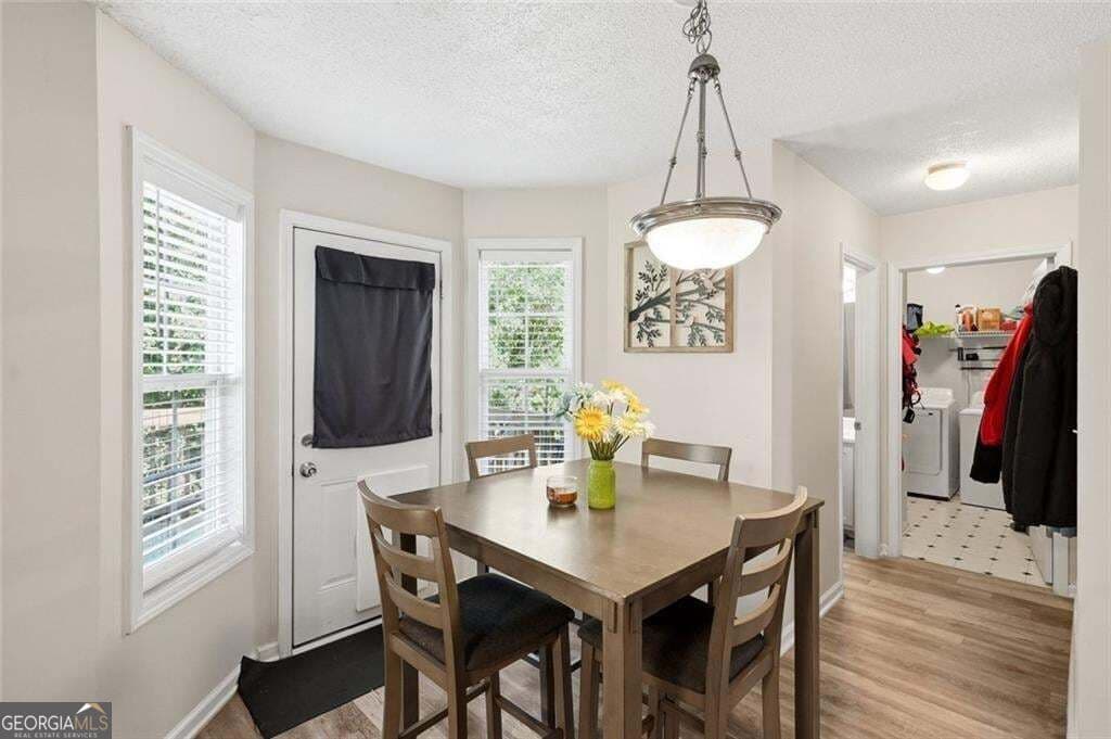 3 bedroom, 2.5 bathroom, 2,064 sq ft single family residence for sale at 363 Barrington Drive, Hiram, GA 30141 — photo 10