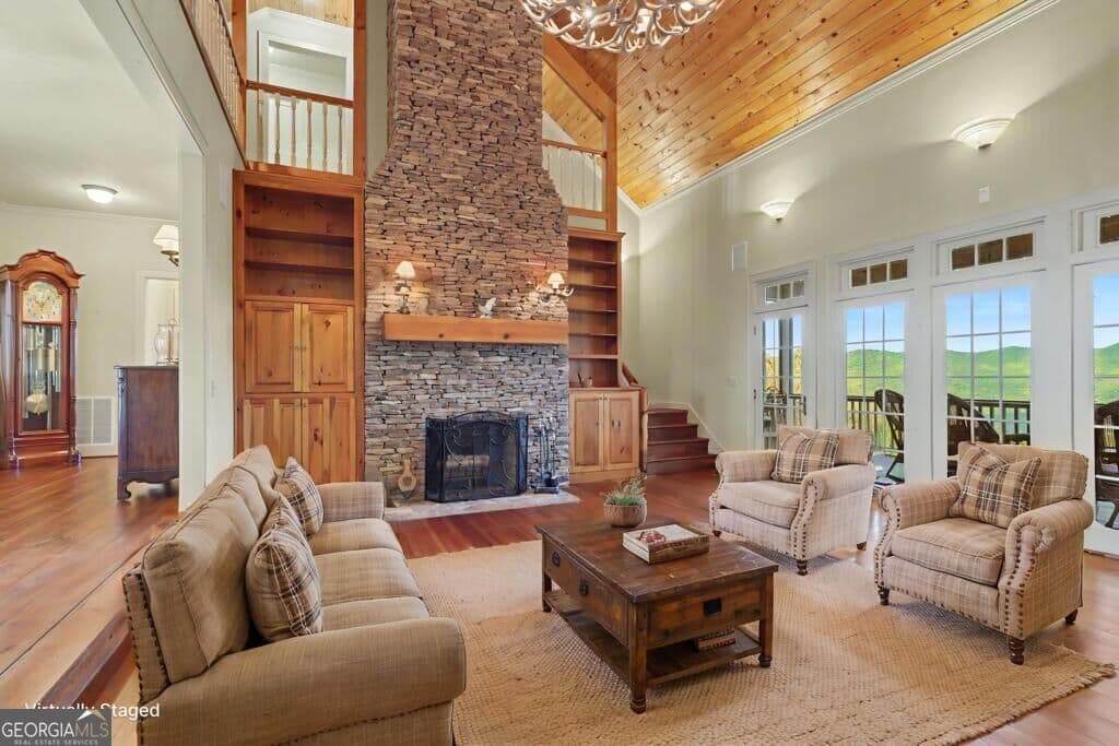 4 bedroom, 3.5 bathroom, 4,878 sq ft single family residence for sale at 1035 Summit Way, Blairsville, GA 30512 — photo 3