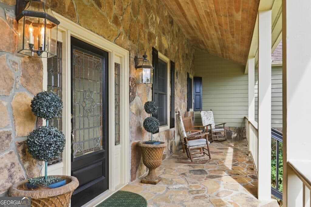 4 bedroom, 3.5 bathroom, 4,878 sq ft single family residence for sale at 1035 Summit Way, Blairsville, GA 30512 — photo 9