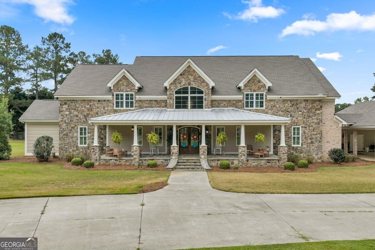 4 bedroom, 6 bathroom, 6,280 sq ft single family residence for sale at 211 Cool Water Road, Vienna, GA 31092
