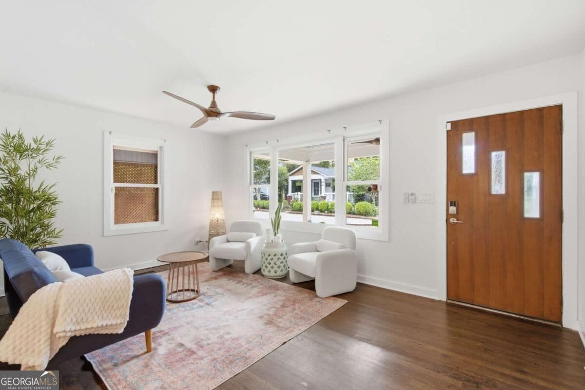 3 bedroom, 2 bathroom, 1,800 sq ft single family residence for sale at 2744 Craigie Avenue, Decatur, GA 30030 — photo 4
