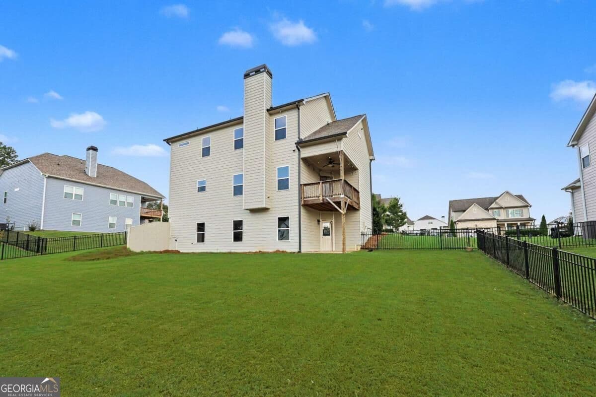 4 bedroom, 3 bathroom, 2,207 sq ft single family residence for sale at 1328 Woods Lane, Jefferson, GA 30549 — photo 2