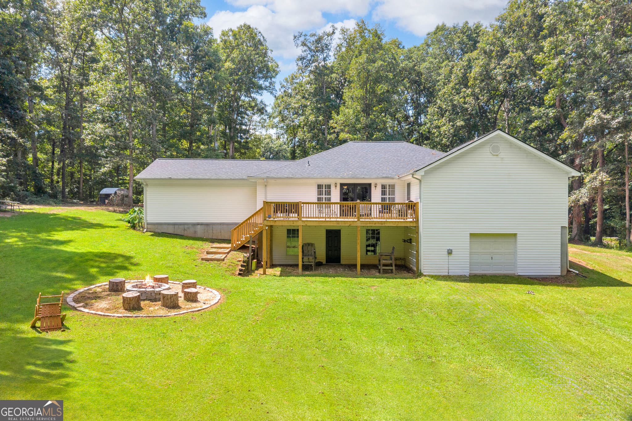 4 bedroom, 2 bathroom, 1,924 sq ft single family residence for sale at 612 Rockyford Road, Carnesville, GA 30521 — photo 7