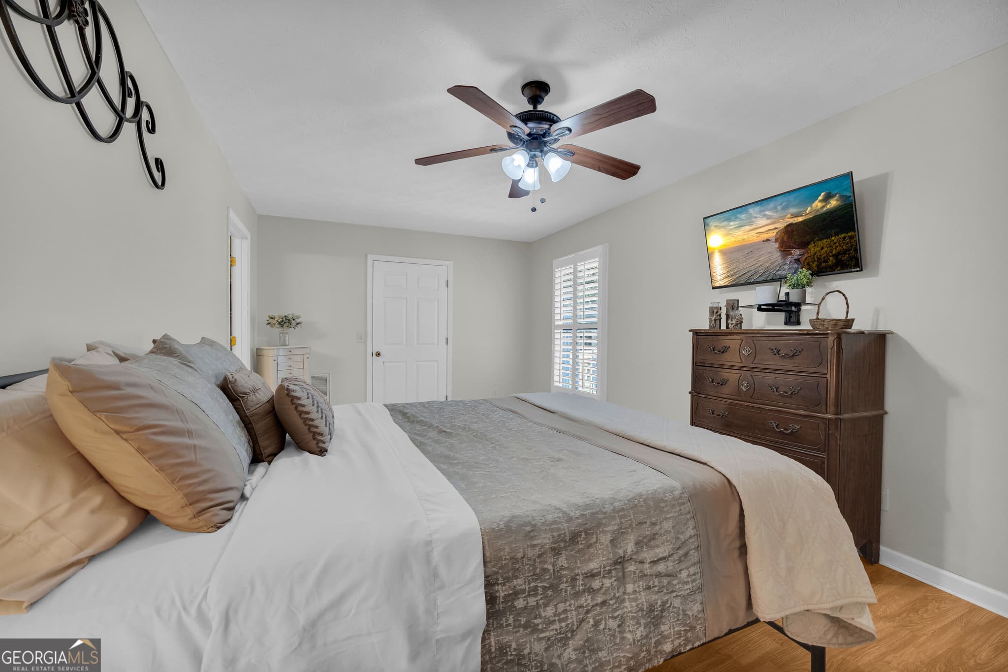 4 bedroom, 2 bathroom, 1,924 sq ft single family residence for sale at 612 Rockyford Road, Carnesville, GA 30521 — photo 4