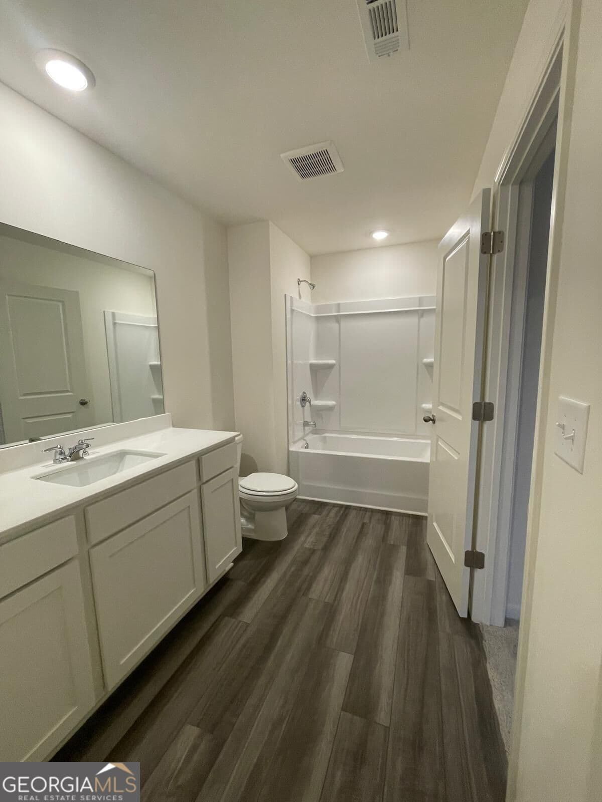 3 bedroom, 3 bathroom townhouse for rent at 317 Winton Way, Villa Rica, GA 30180 for $1,900 a month — photo 6