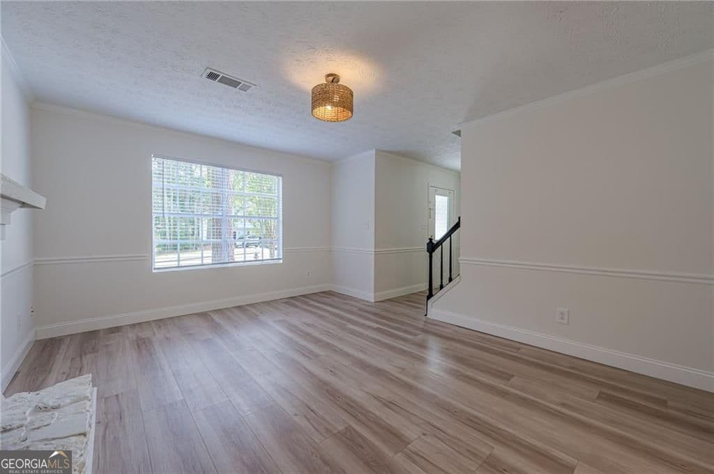 3 bedroom, 2.5 bathroom, 2,332 sq ft single family residence for rent at 10310 Rillridge Court, Alpharetta, GA 30022 for $1,995 a month — photo 7