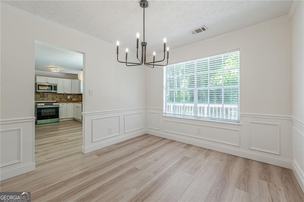 3 bedroom, 2.5 bathroom, 2,332 sq ft single family residence for rent at 10310 Rillridge Court, Alpharetta, GA 30022 for $1,995 a month — photo 8
