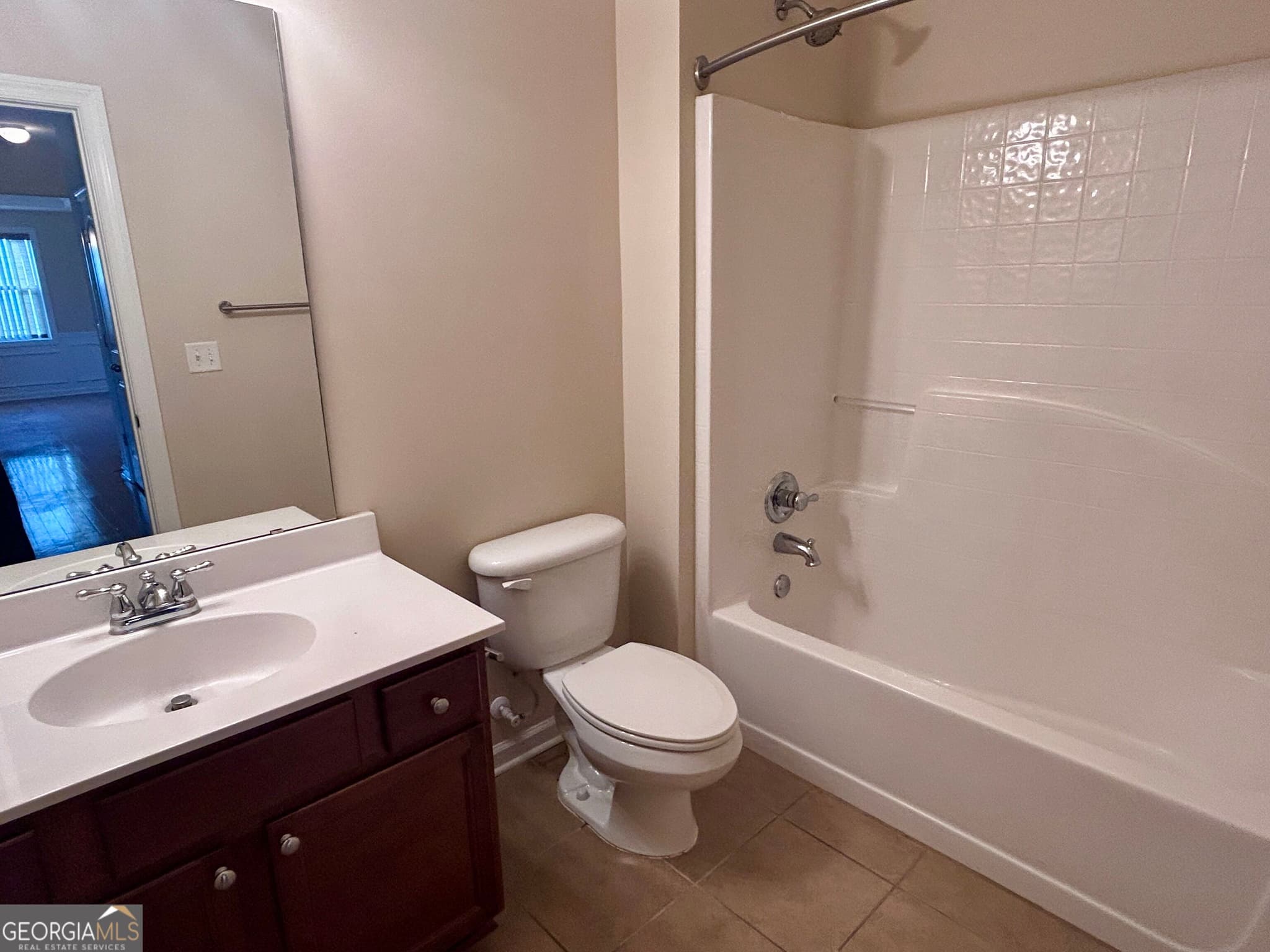 4 bedroom, 4 bathroom, 4,000 sq ft single family residence for rent at 20 Savannah Drive, Senoia, GA 30276 for $2,995 a month — photo 10