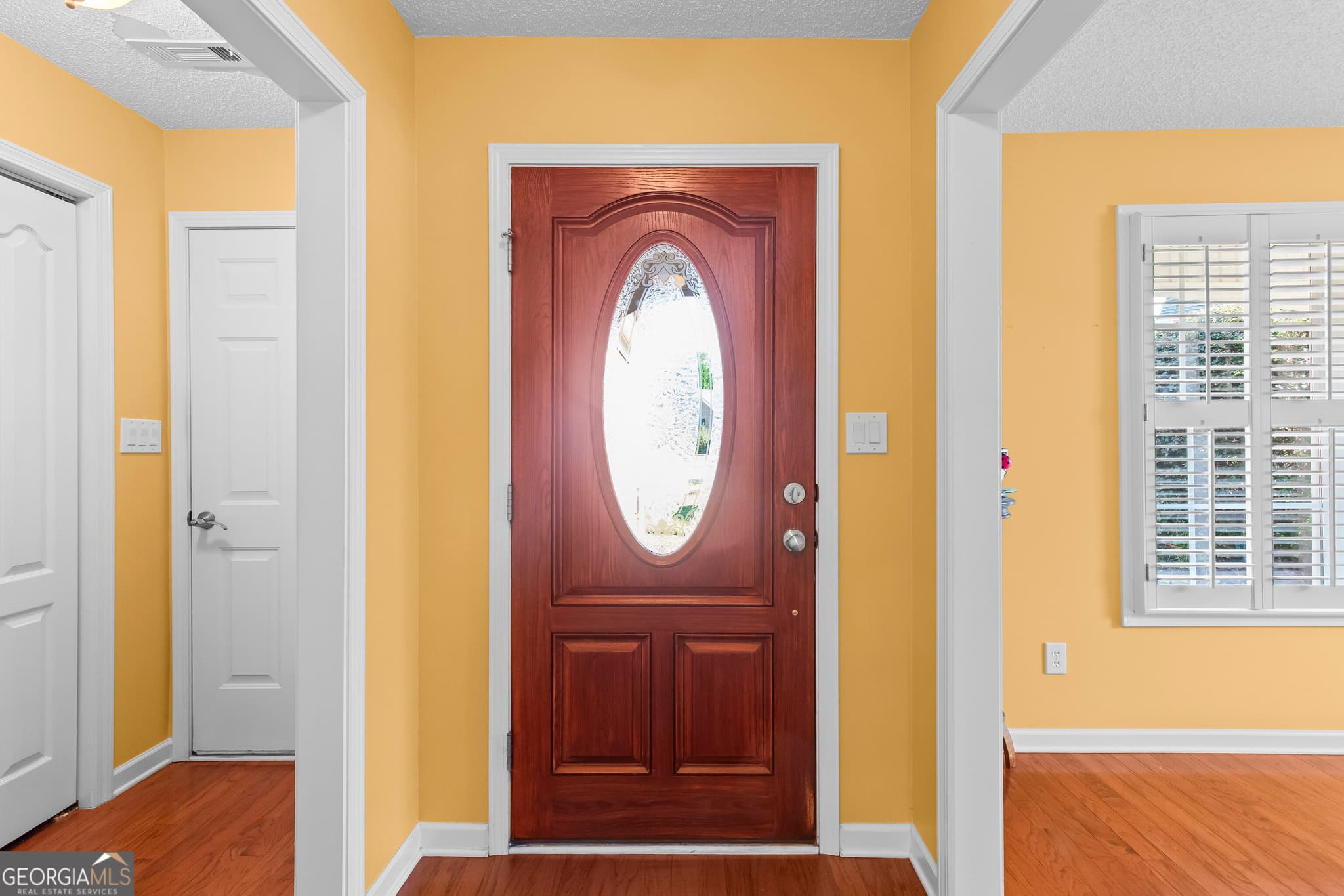 3 bedroom, 2 bathroom, 2,213 sq ft single family residence for sale at 504 Grandiose Terrace, Mcdonough, GA 30253 — photo 6