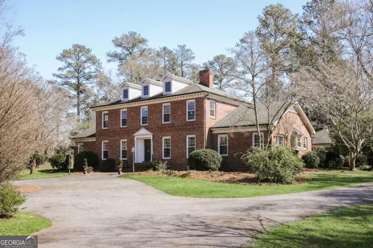 6 bedroom, 4.5 bathroom, 7,098 sq ft single family residence for sale at 130 Wexford Place, Athens, GA 30606