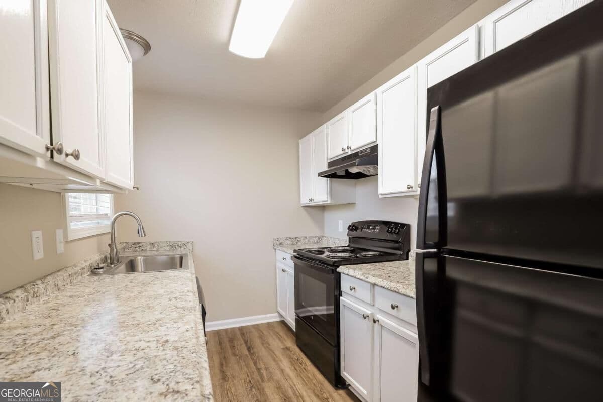 3 bedroom, 3 bathroom single family residence for rent at 5455 Quail Trail, Gainesville, GA 30506 for $1,910 a month — photo 5