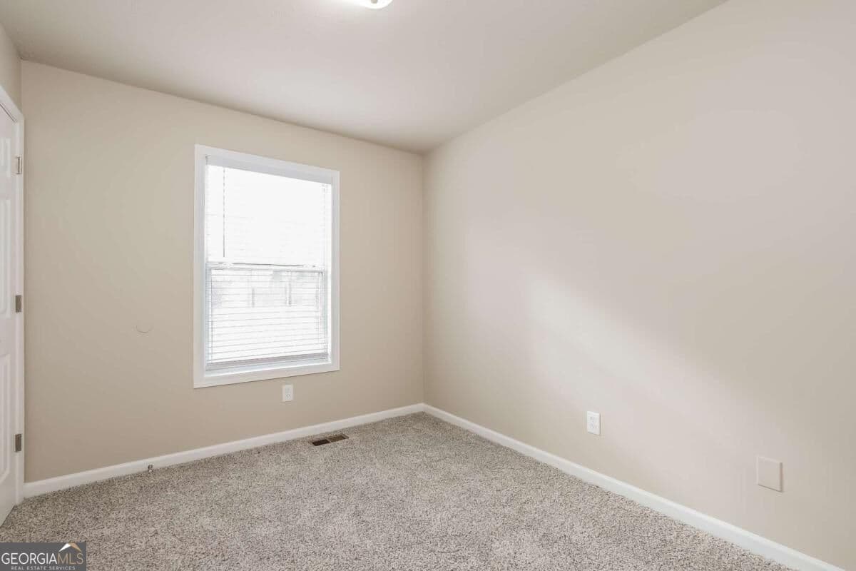 3 bedroom, 3 bathroom single family residence for rent at 5455 Quail Trail, Gainesville, GA 30506 for $1,910 a month — photo 10
