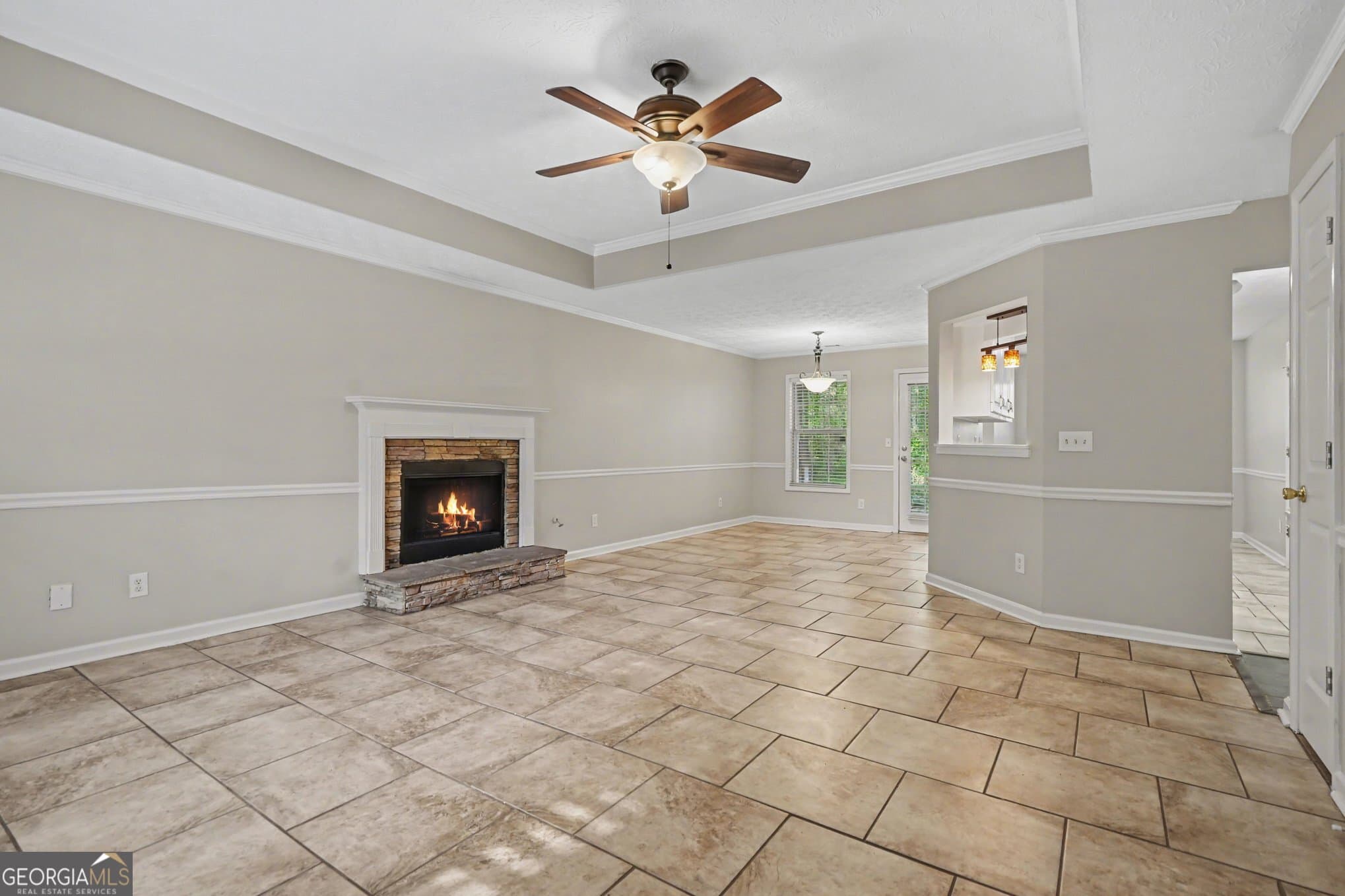3 bedroom, 2 bathroom, 1,526 sq ft single family residence for sale at 1496 Arnold Drive, Lawrenceville, GA 30043 — photo 2